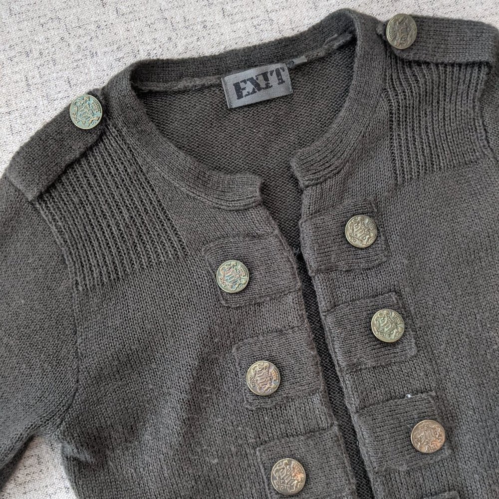 Gorgeous vintage dark khaki green knit military fitted cardigan with metal butto